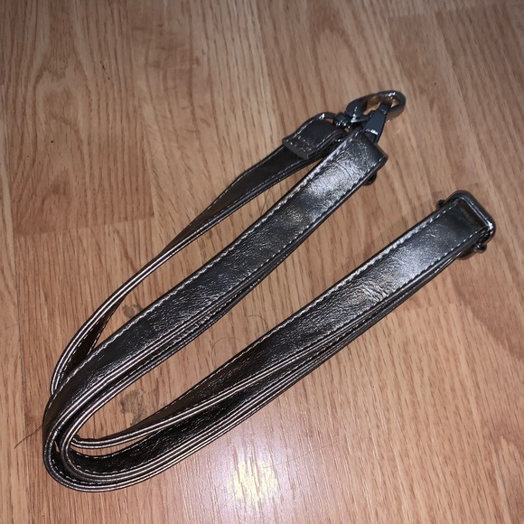 Authentic Coach Handbag - Picture 8 of 8